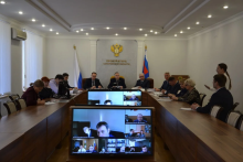 Заместитель прокурора Саратовской области Дмитрий Симанович провел очередное заседание Совета наставников